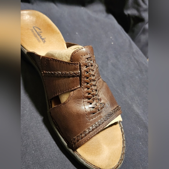 Clarks Bendables Slip On Slide Mahogany 9 Wide - Picture 6 of 16